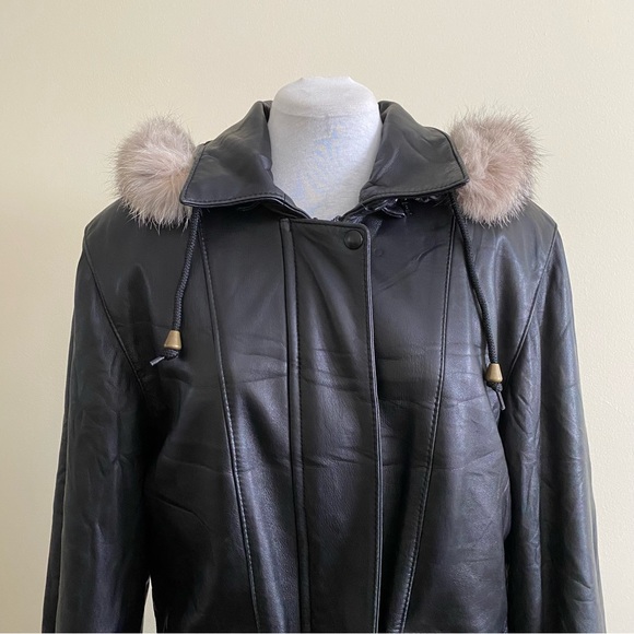 vintage leather parka with fur hood - Picture 11 of 11